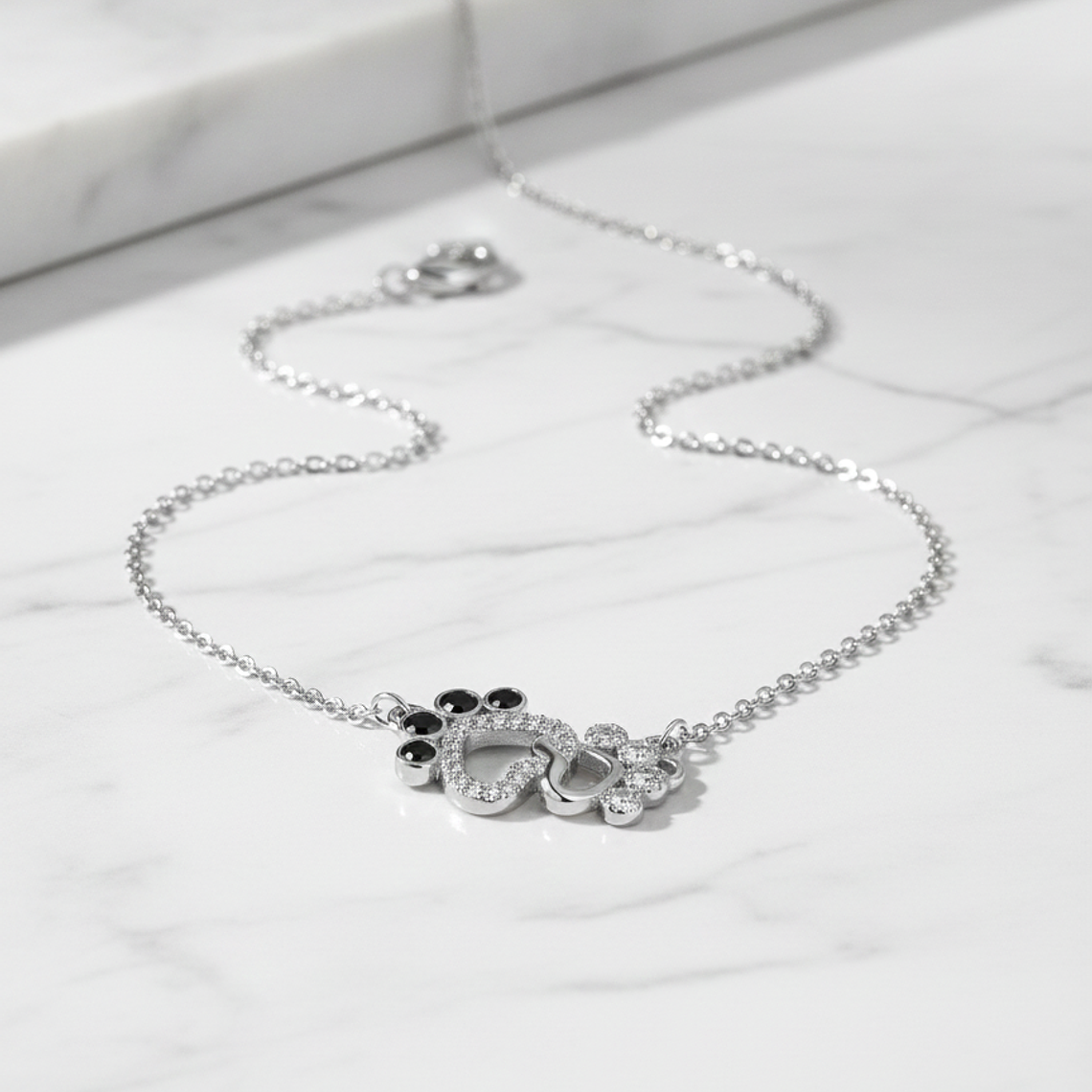 Collar de Patitas en corazon Plata 925  2