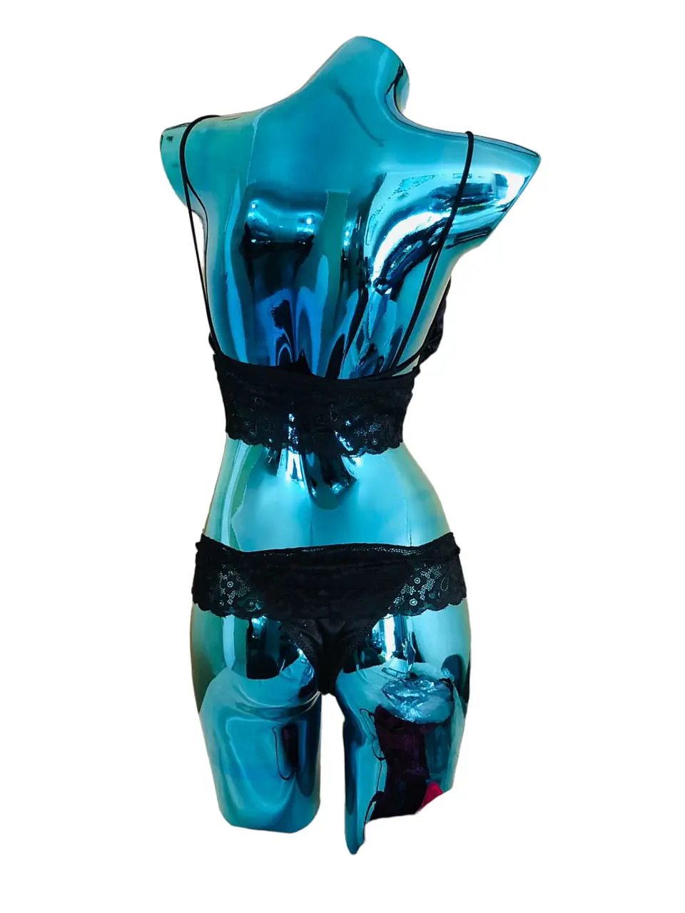 Conjunto De Lencería En Satin Y Blonda 4