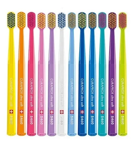 Cepillo de dientes Ultra Soft 5460 Curaprox - 1 unidad