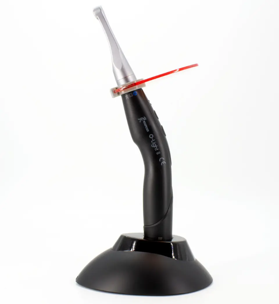 LAMPARA FOTOCURADO OLIGHT 2 WOODPECKER 1