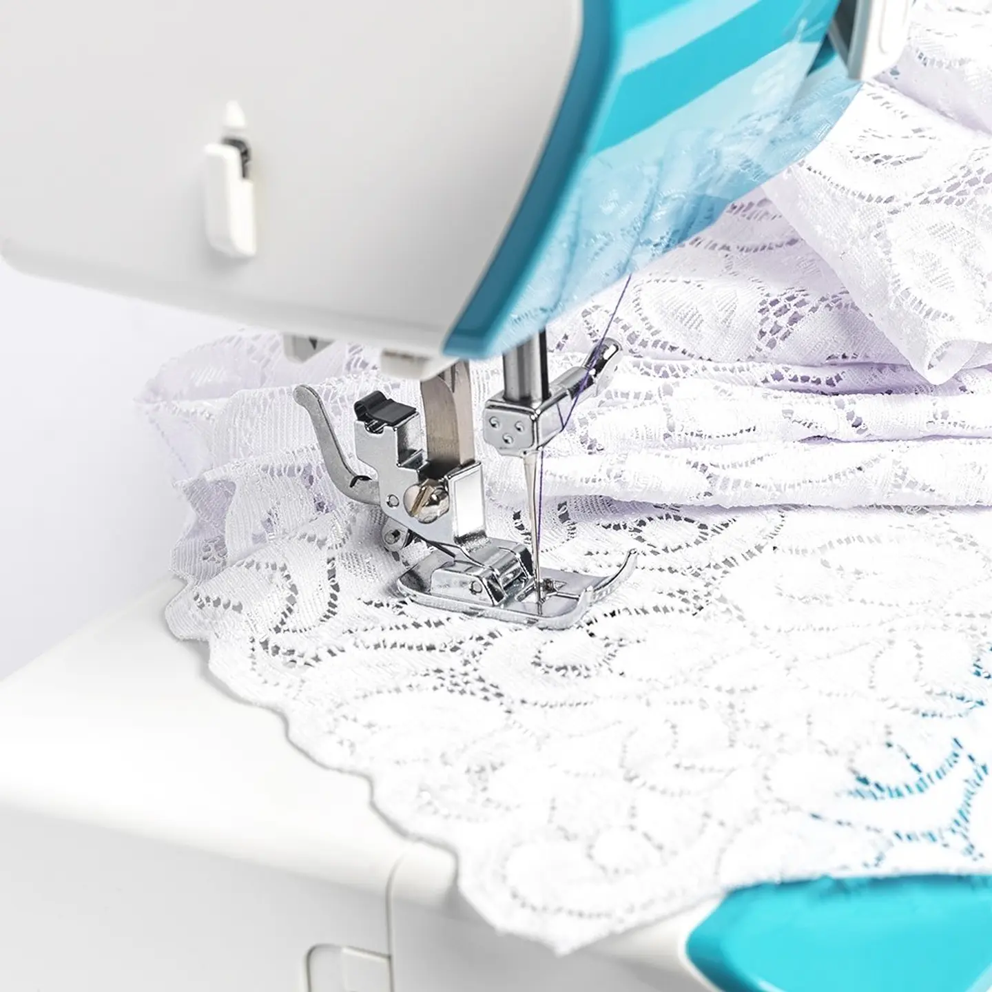Máquina de coser Merritt Me 9500 8