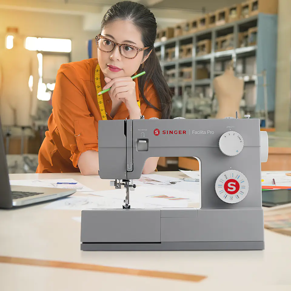 Máquina de coser Singer Facilita Pro 4423 Heavy Duty 13