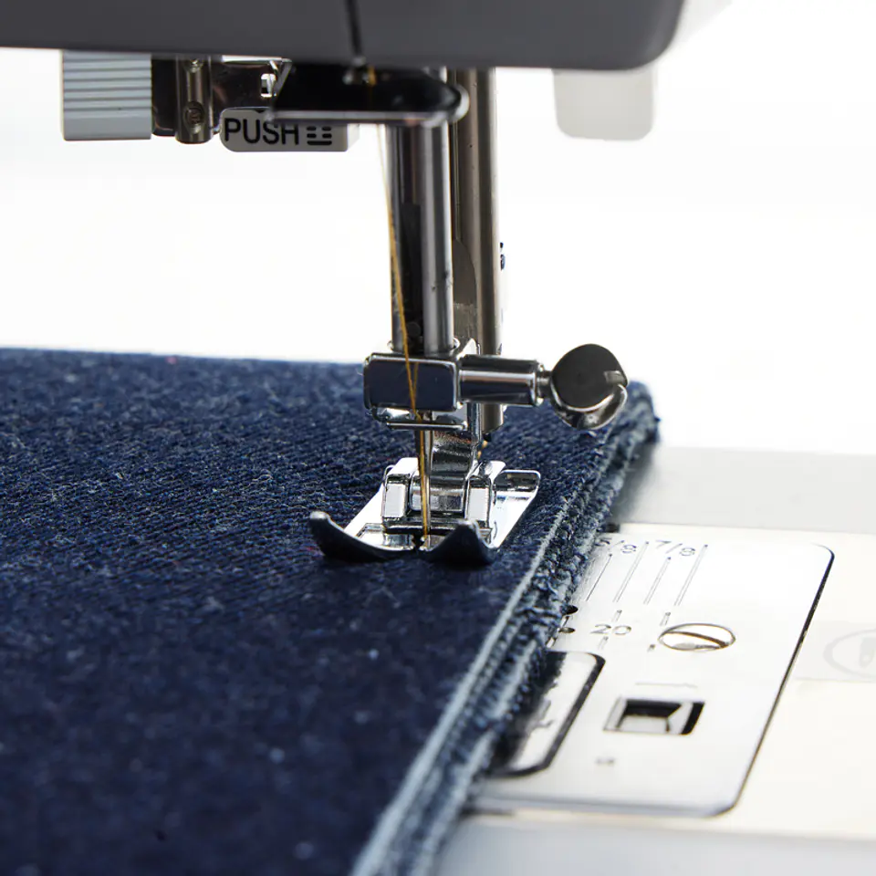Máquina de coser Singer Facilita Pro 4423 Heavy Duty 10