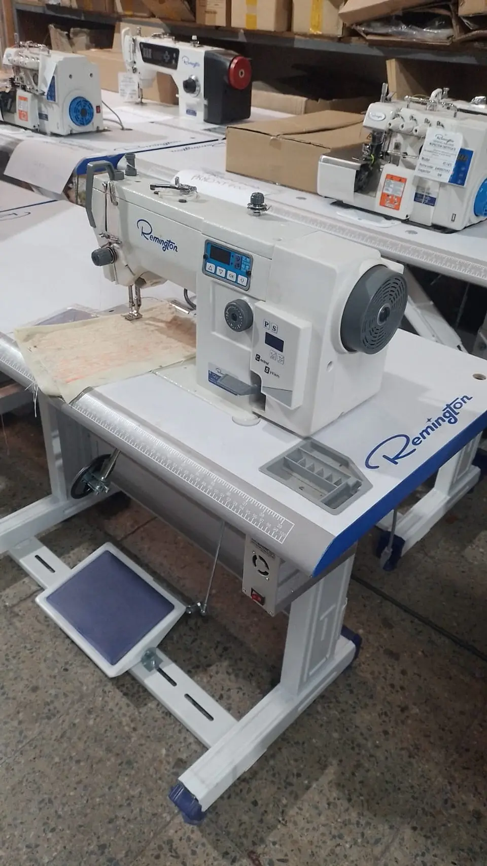 Máquina de coser Industrial Recta - Zig Zag Remington RT-20U53DZ Comp 100 Puntadas 2
