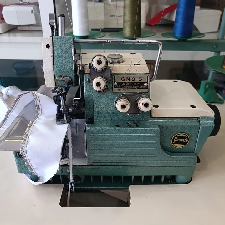 Máquina de coser Overlock Industrial GN6-5 2