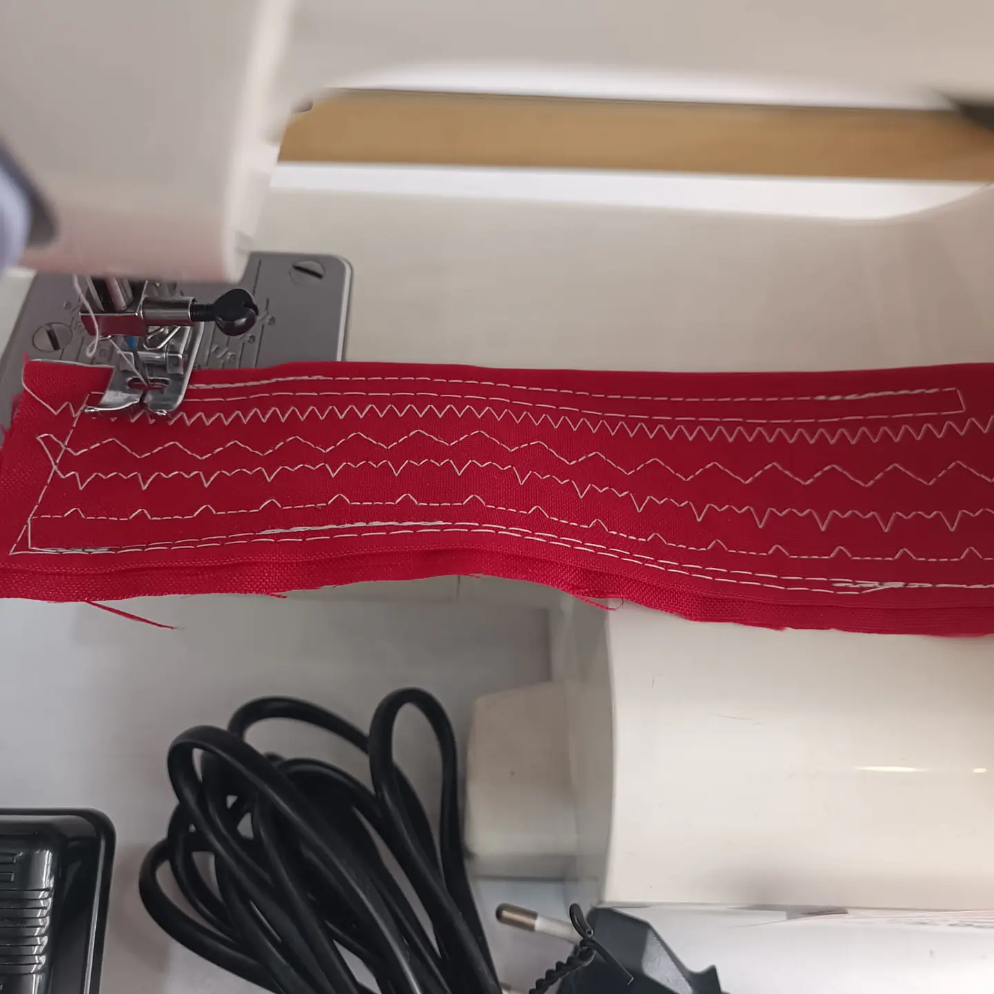 Máquina de coser Janome 1008 4