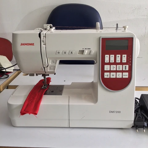 Máquina de coser Janome DM7200 electronica