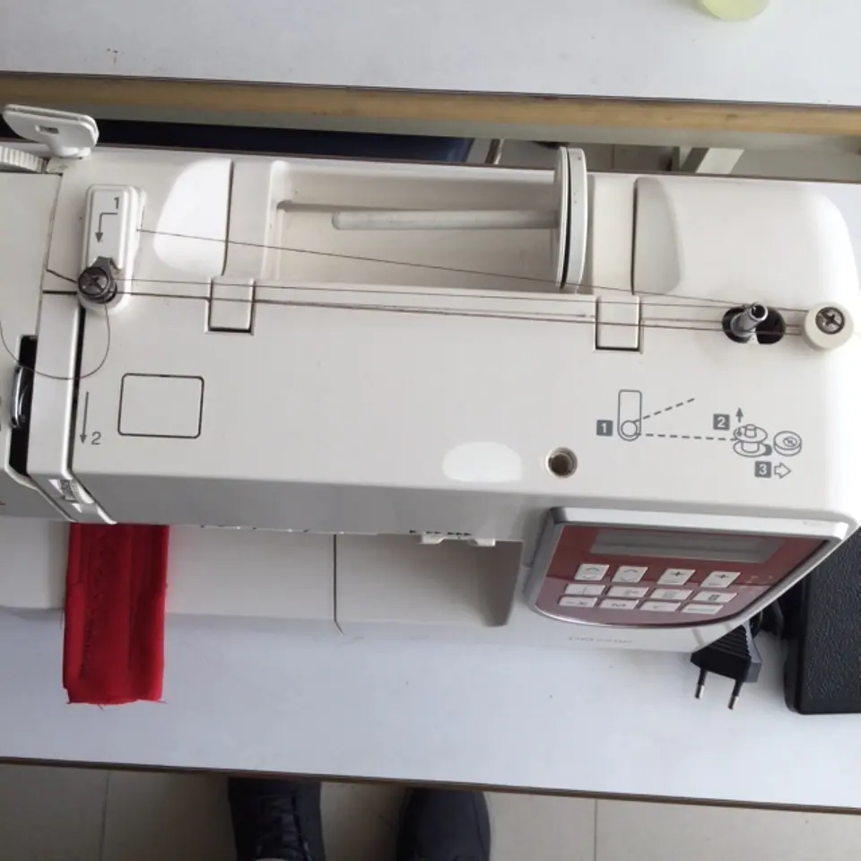 Máquina de coser Janome DM7200 electronica 5