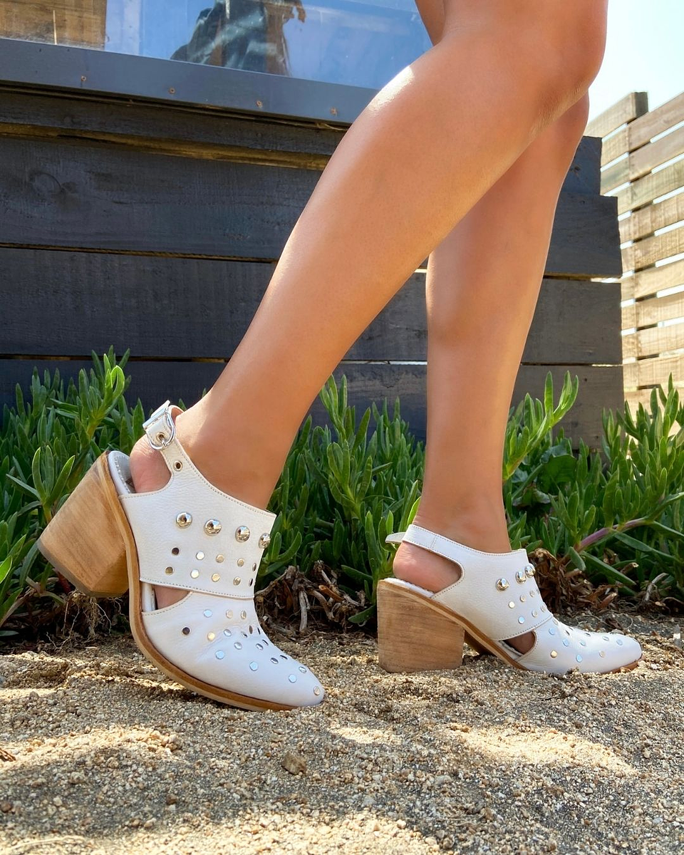 Chopi Blancas Taco Alto 2