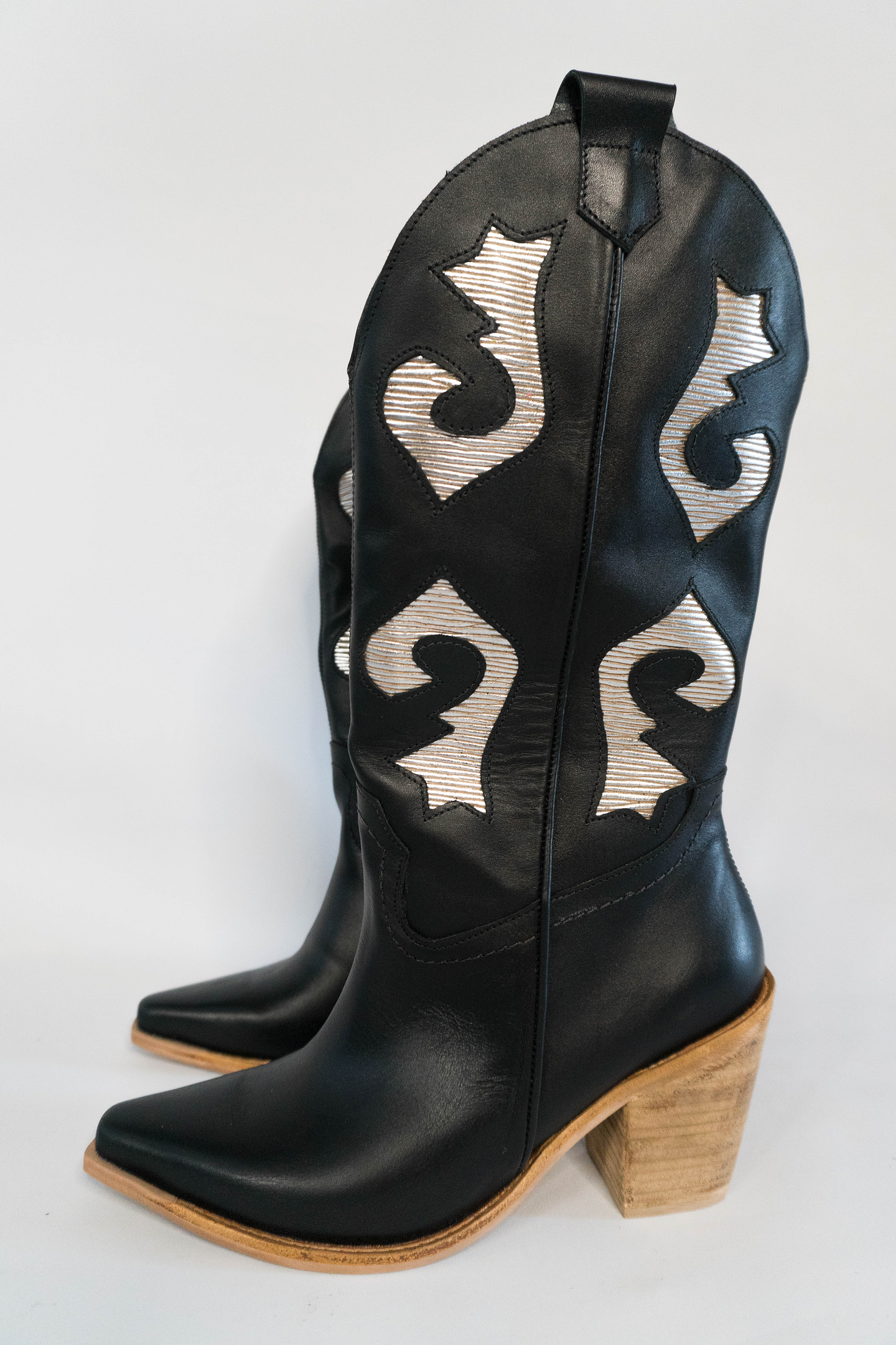 Rubia Negras y Doradas 3