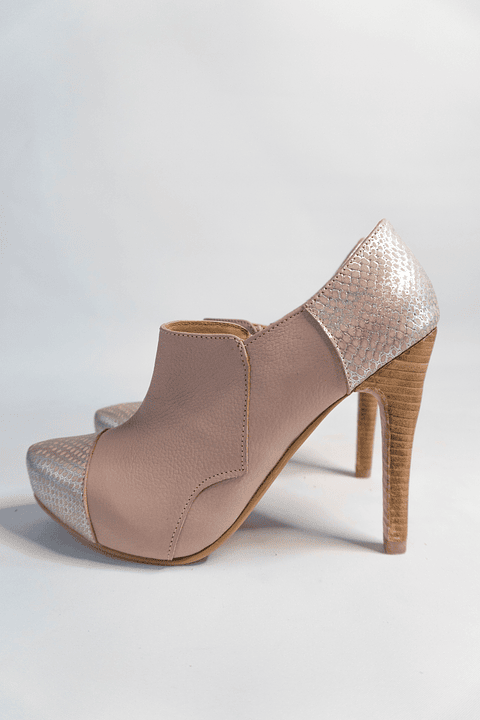 2001 Palo Rosa y Plata