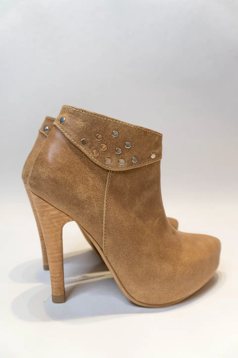 Flo Camel Taco Aguja 3