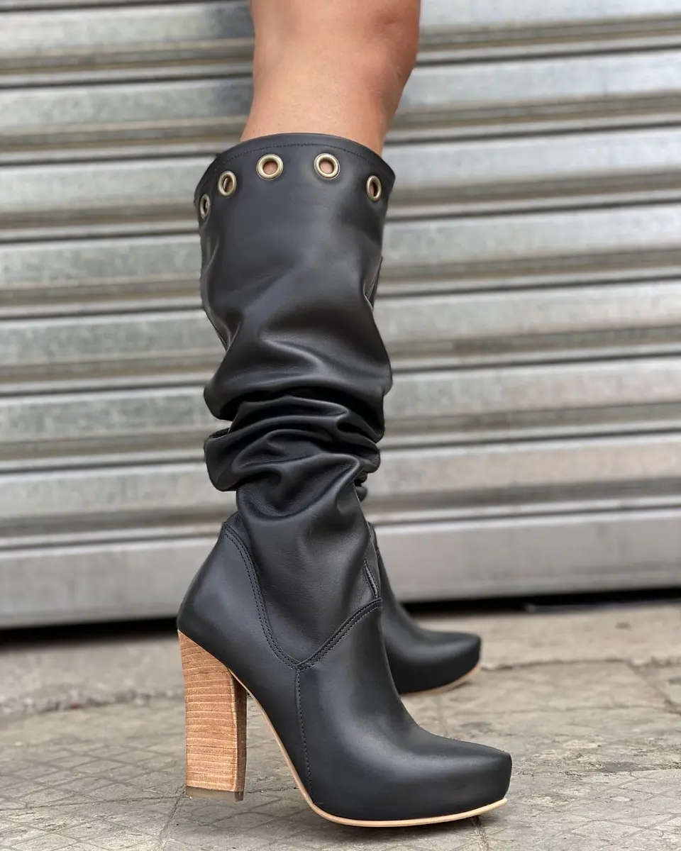 Diana Negras con Ojetillo 3