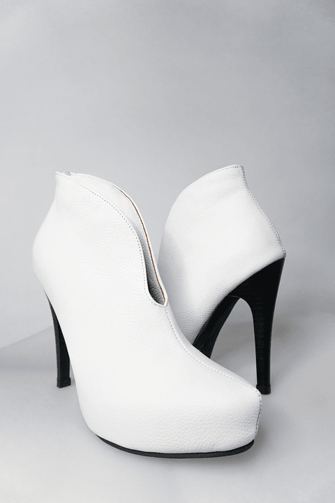 Joyce Blanca Taco Aguja