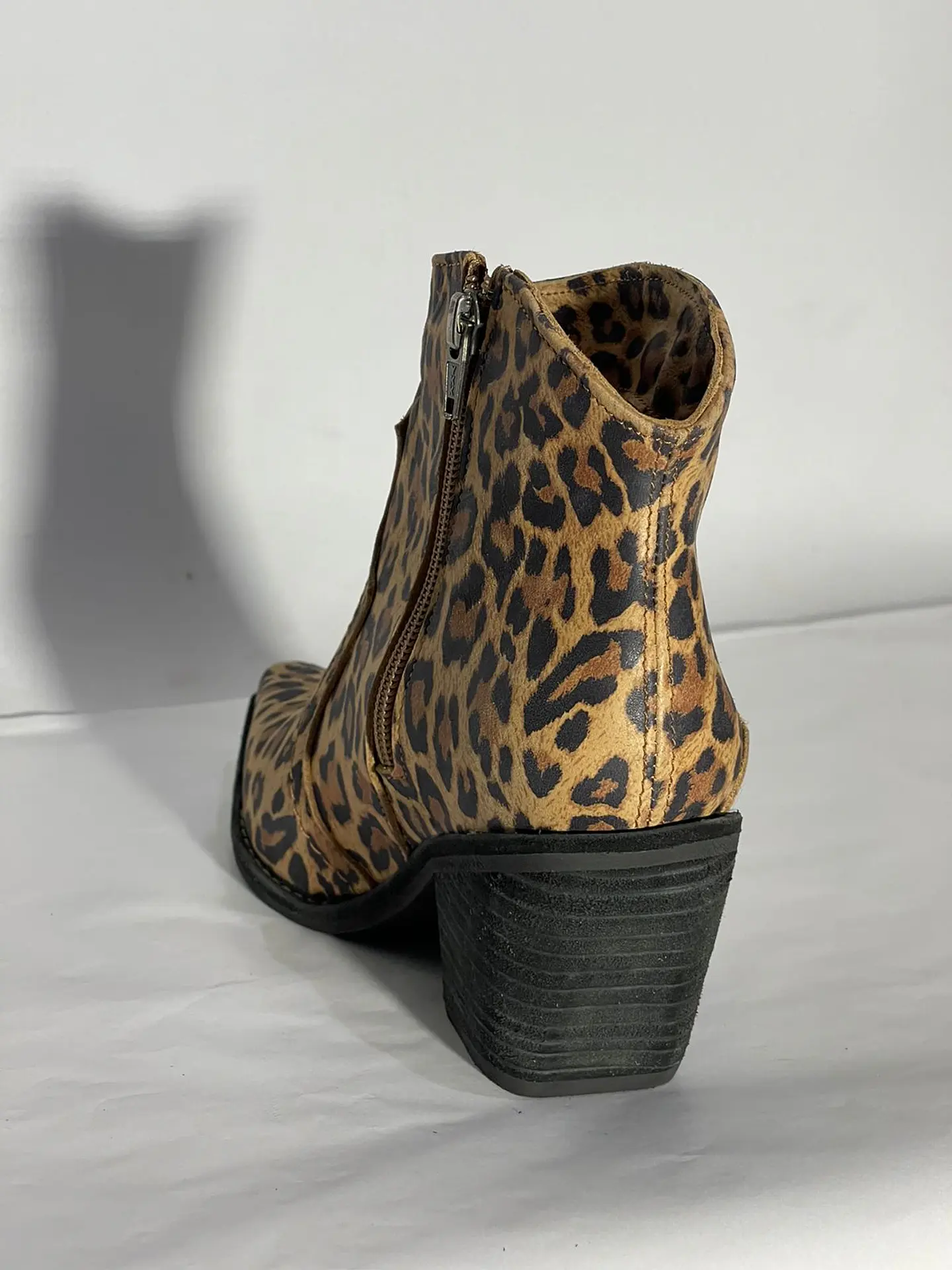 Oslo Animal Print 4