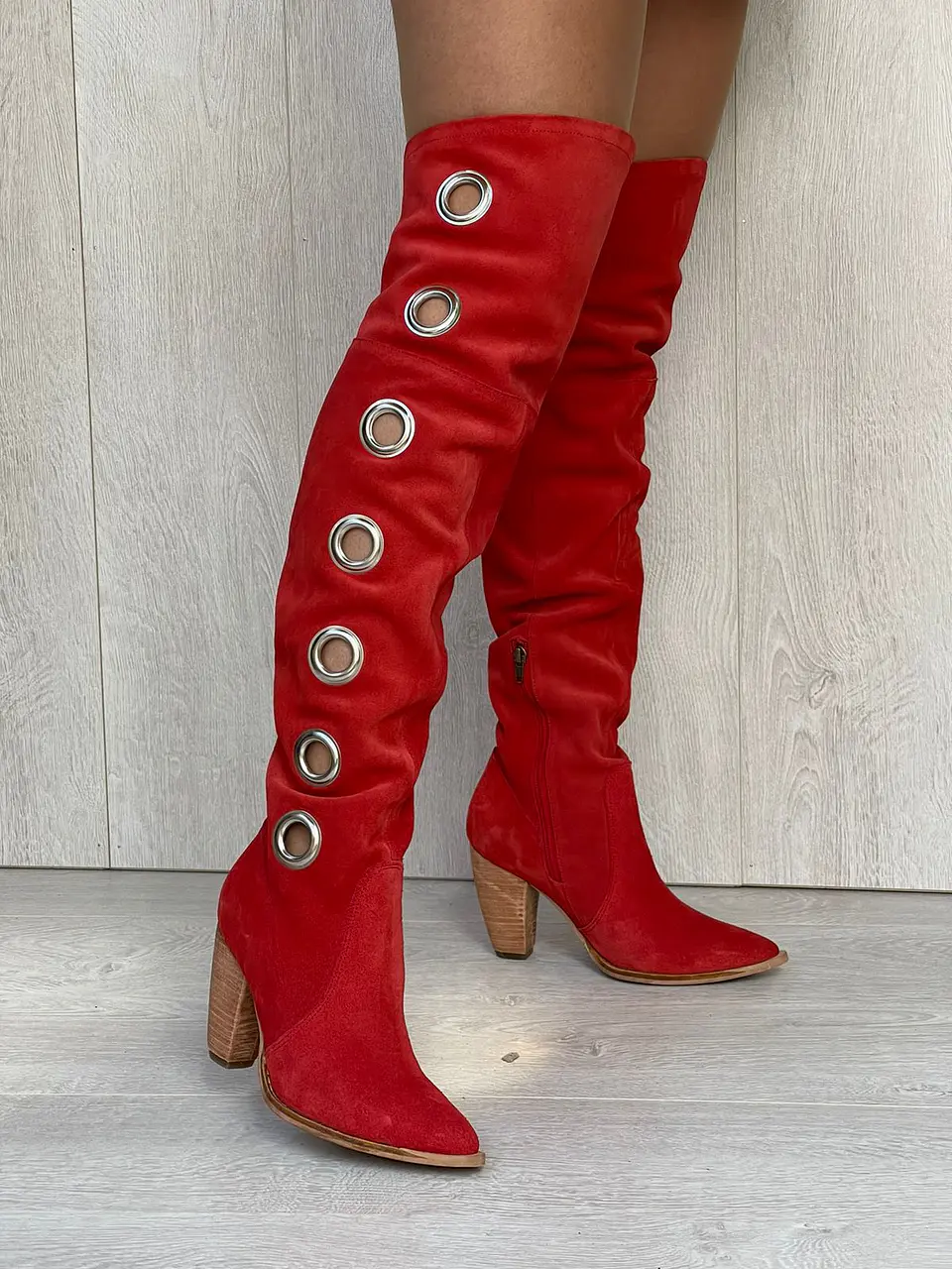 Milán Roja 2