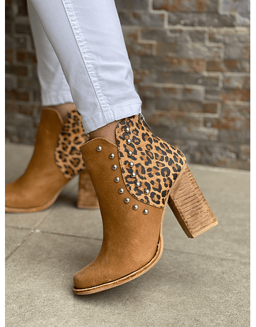 Botin Isabella Camel con Animal Print