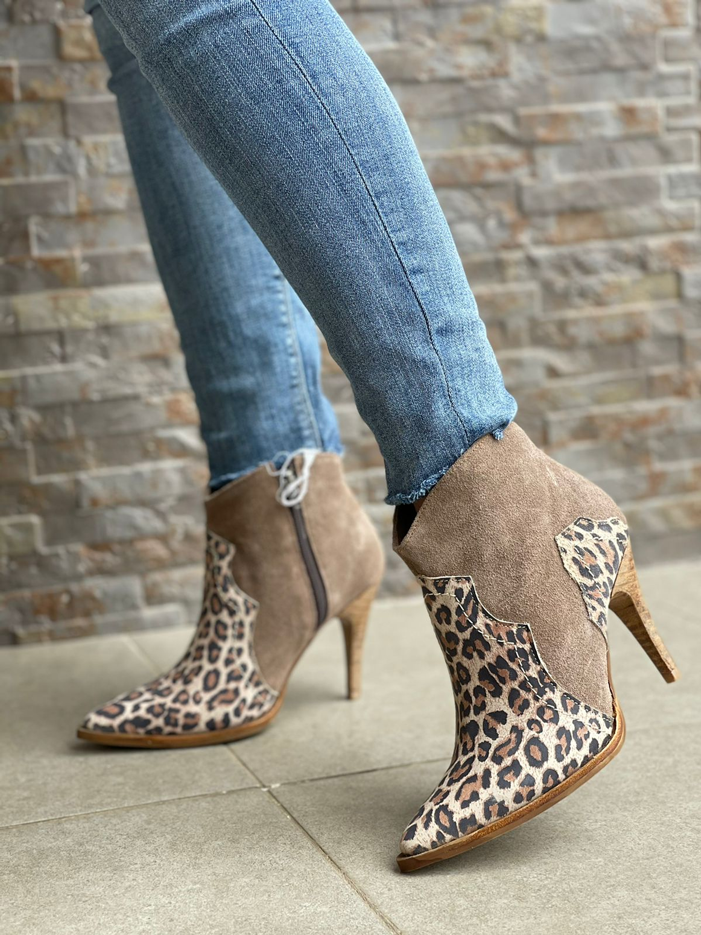 Australia Reno Taupe Con Animal Print 1