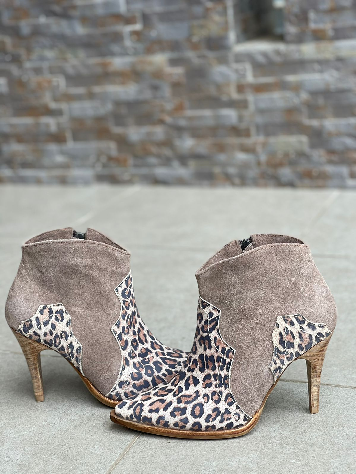 Australia Reno Taupe Con Animal Print 4