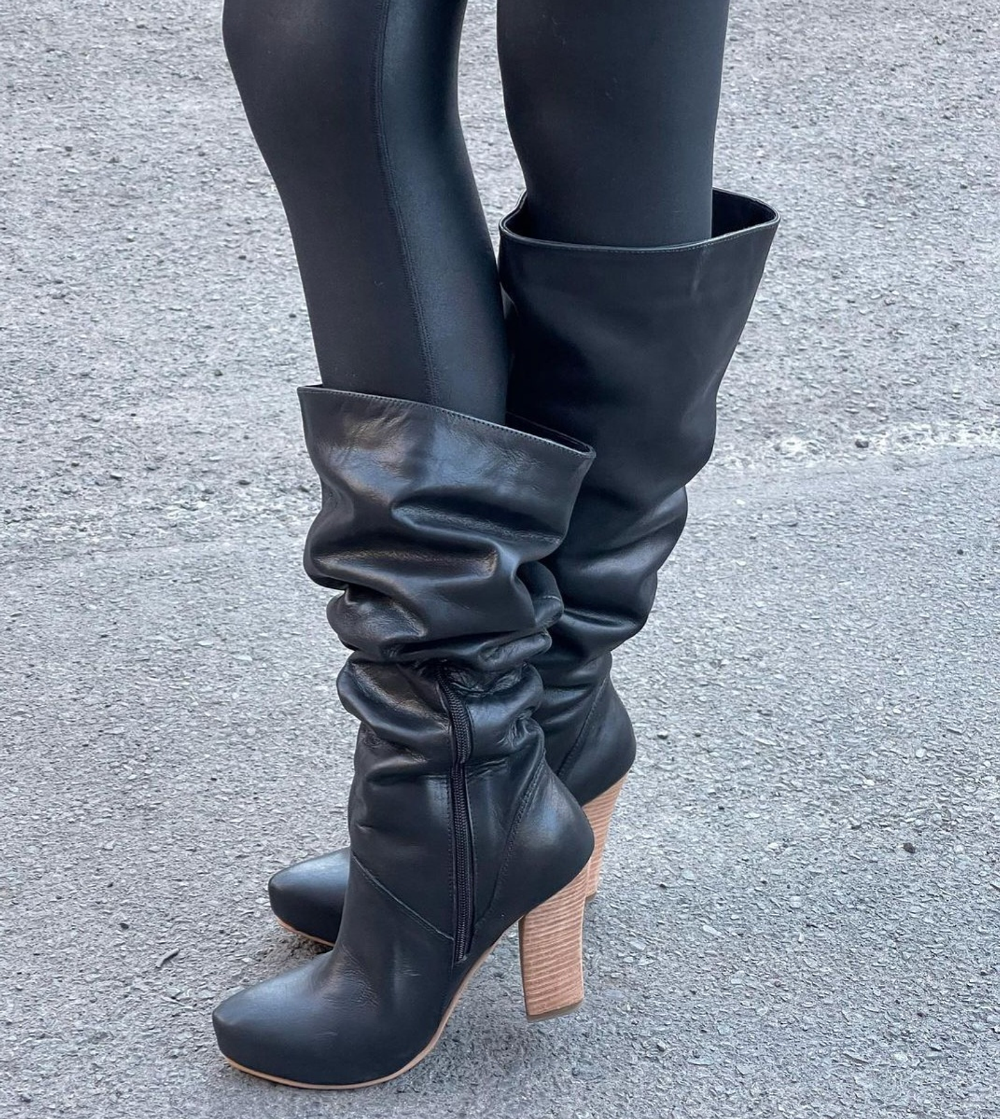 Diana Negras lisas taco grueso  4