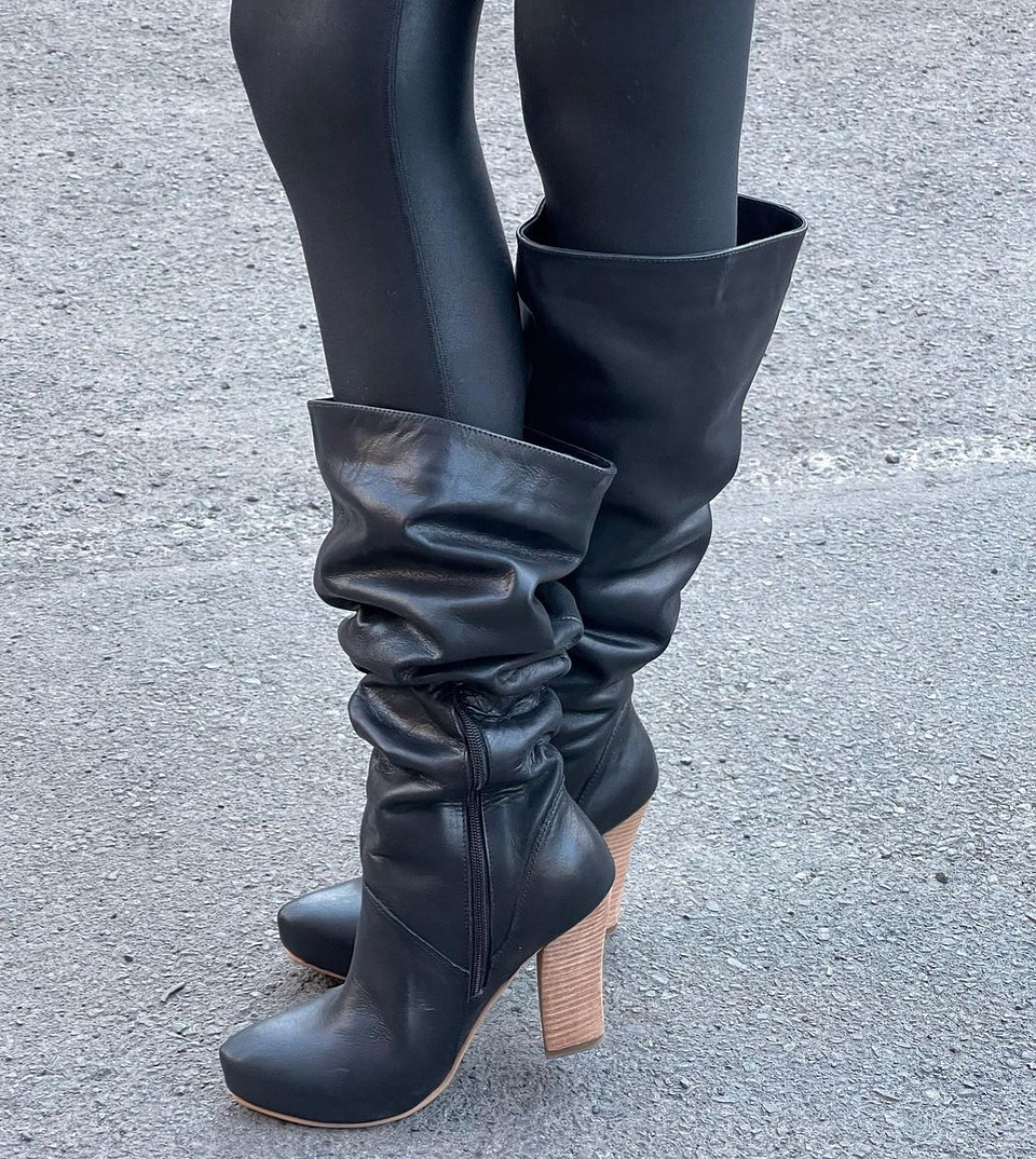 Diana Negras lisas taco grueso  4