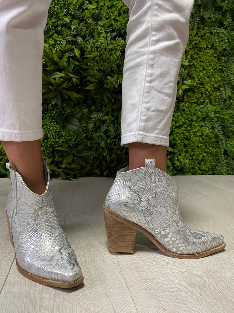 Renata Rayos Plata 8