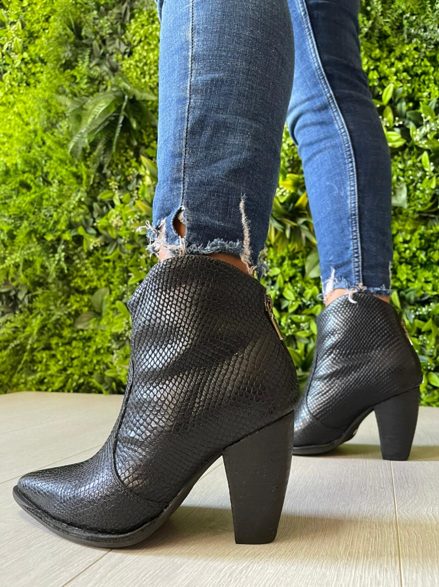 Italia Croco Negro 1