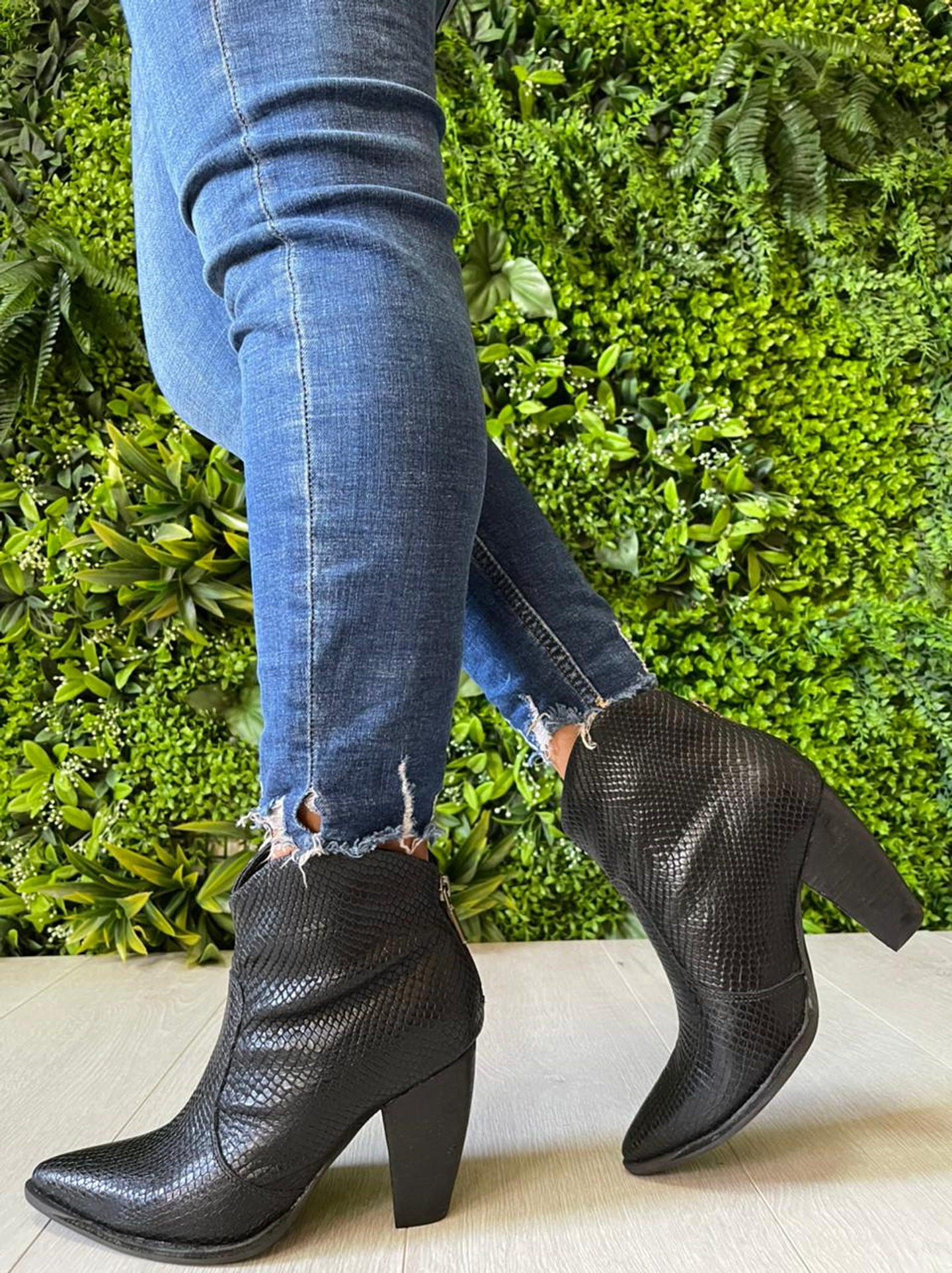 Italia Croco Negro 3