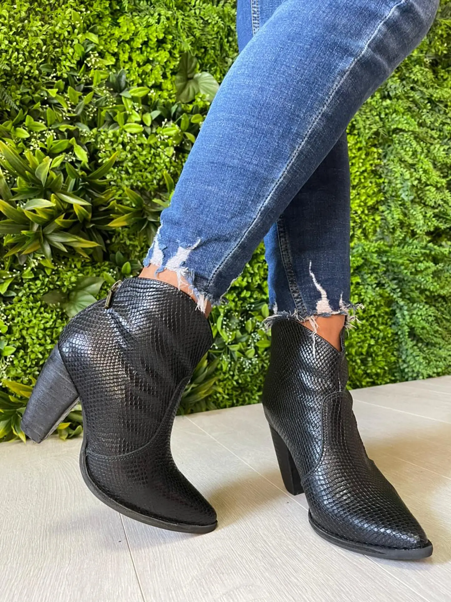 Italia Croco Negro 4