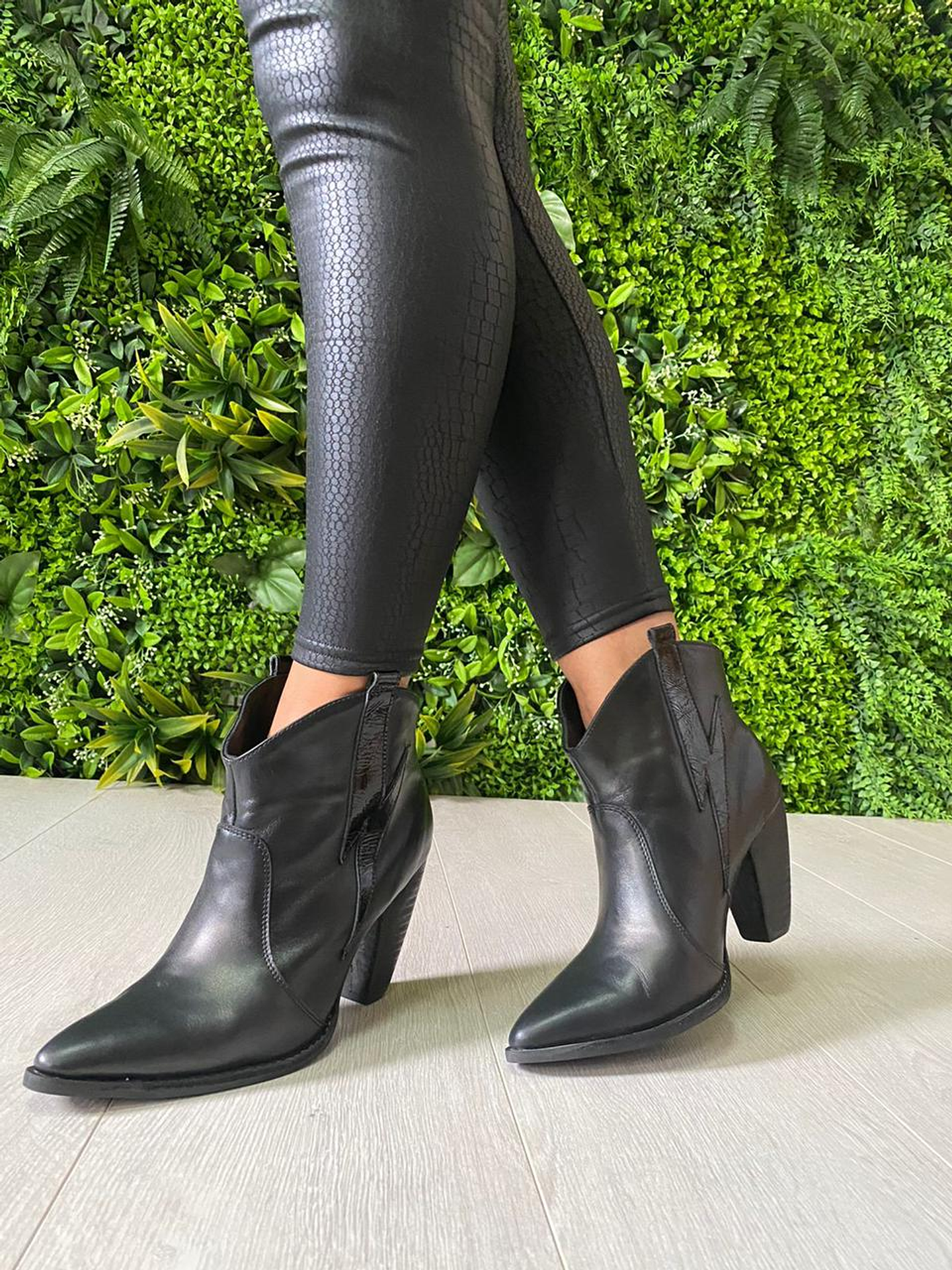 Italia Rayos Negro 5