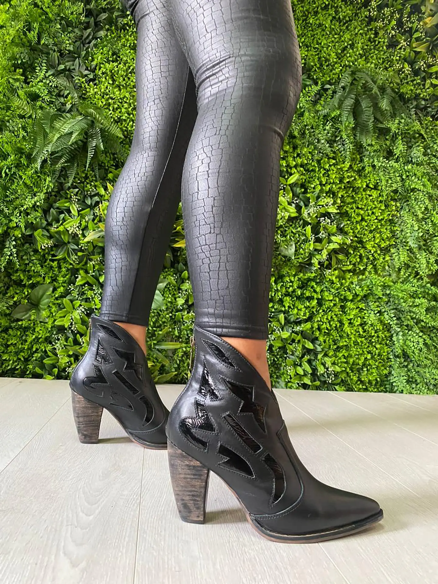 Amapola Negro 5