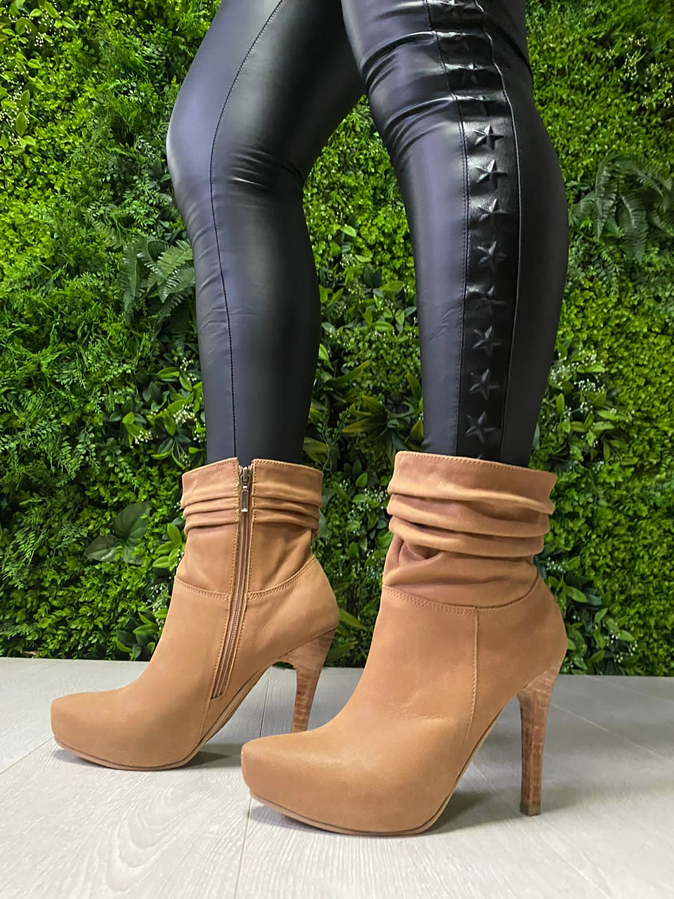 Chicago Cuero Camel 6