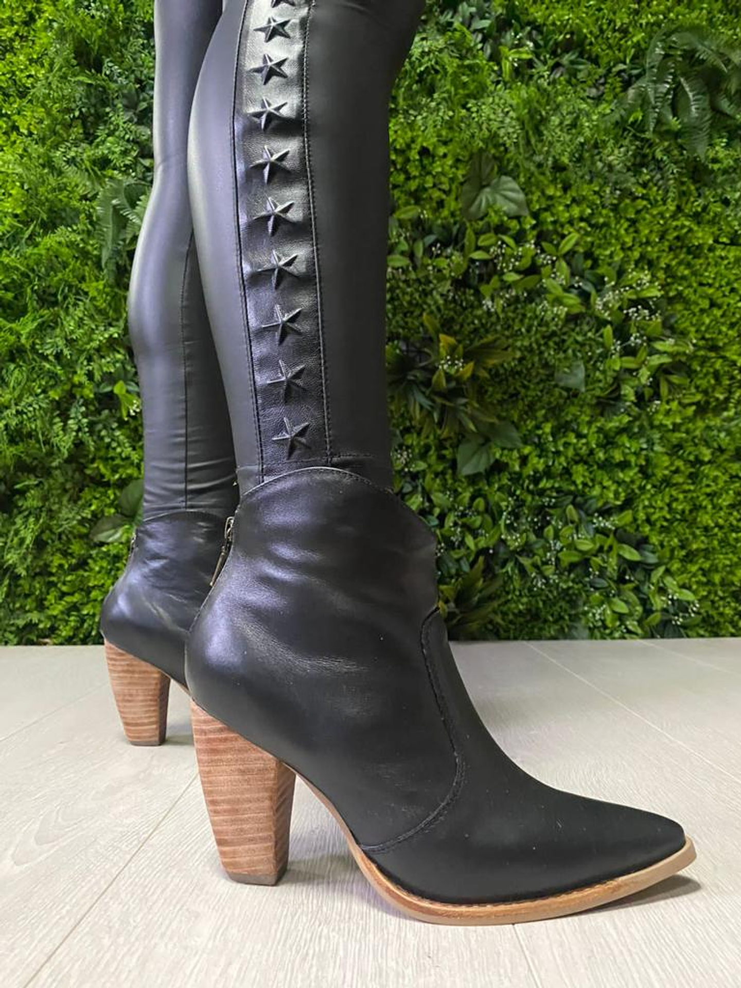 Italia Cuero Negro 7