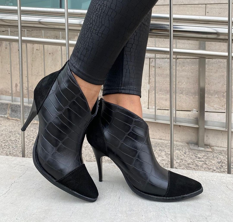 Ibiza Cuero Negro Reno Negro 1