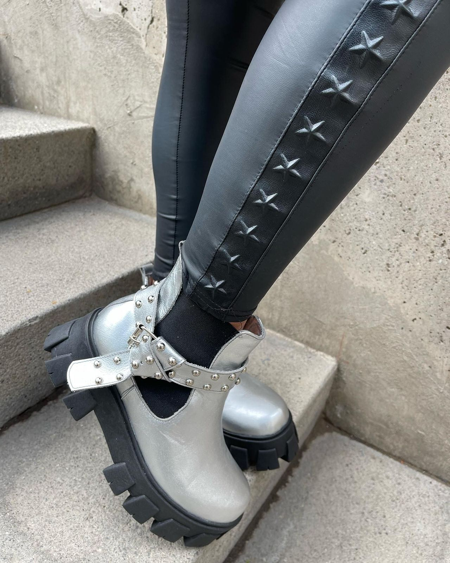 Botin Amanda Plata 3