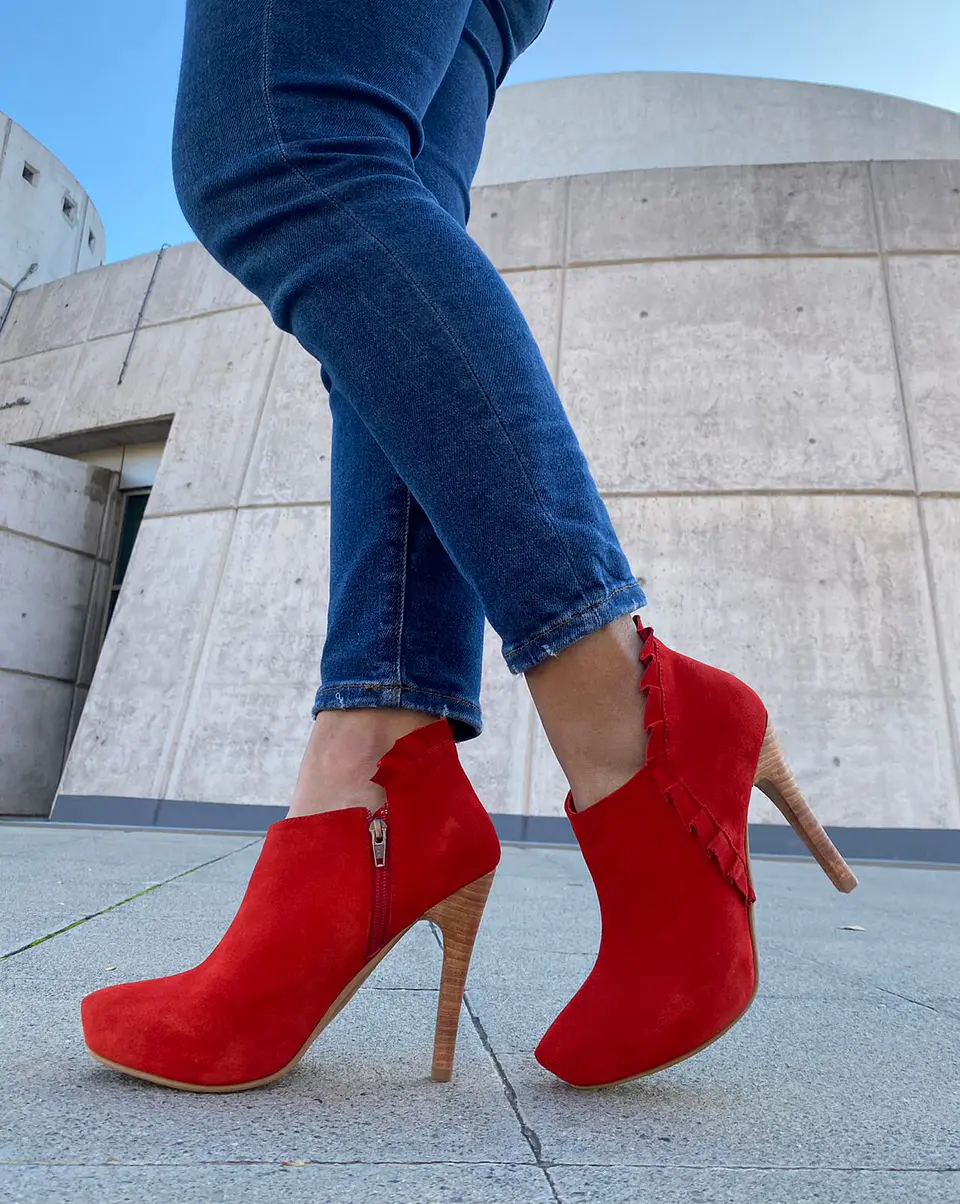 Millaray Reno Rojo 5