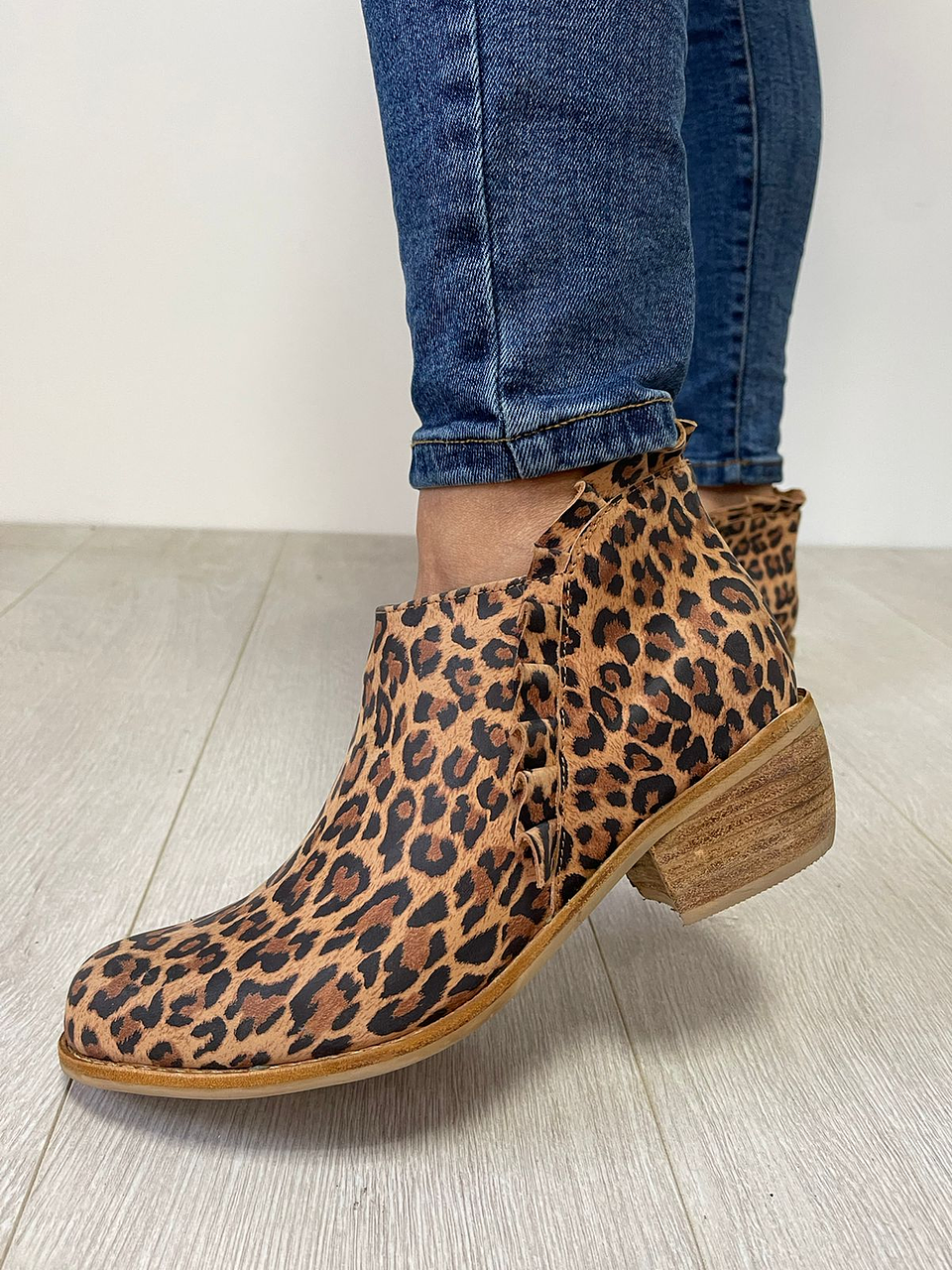 Quito Animal Print 5