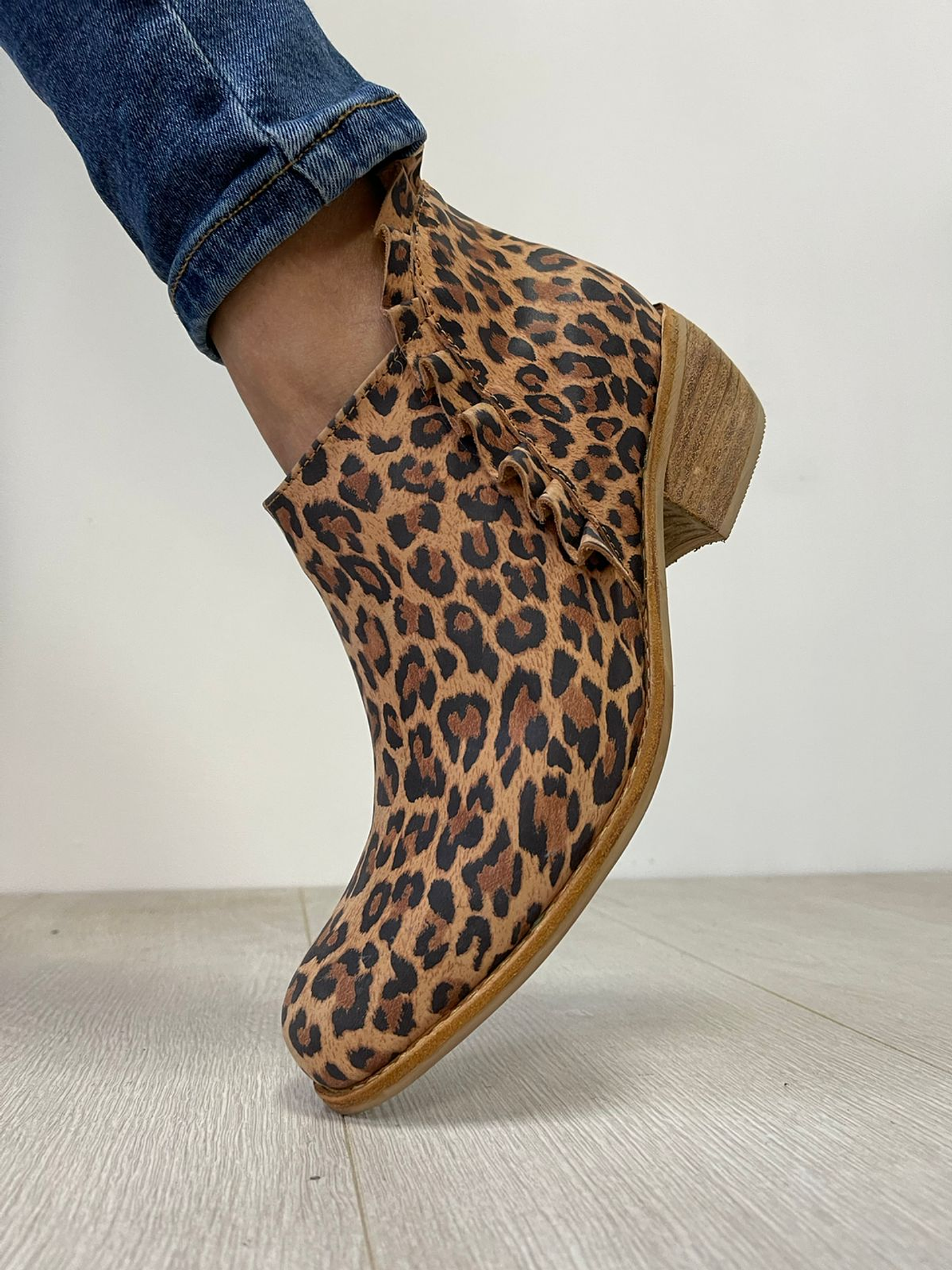 Quito Animal Print 6