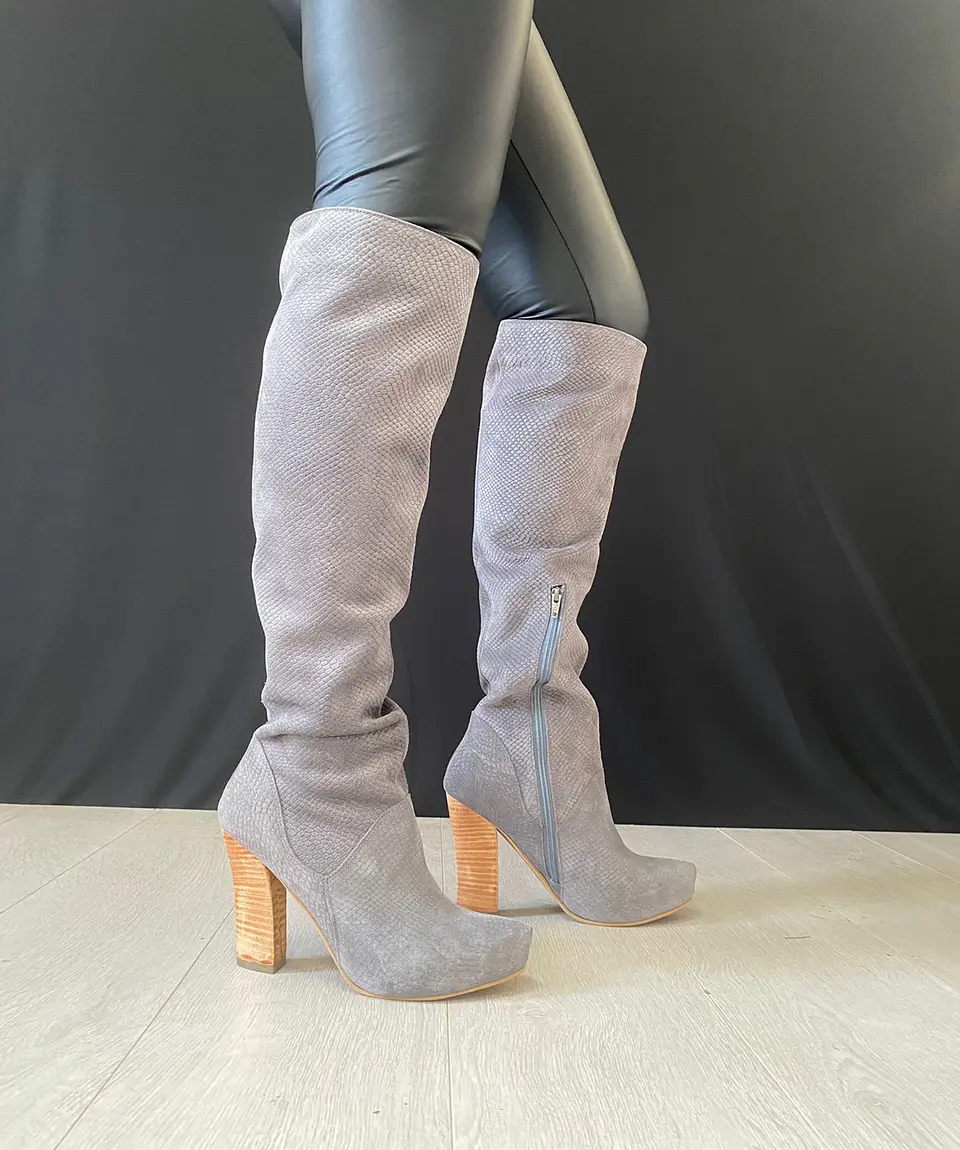 Diana 3D Gris 4