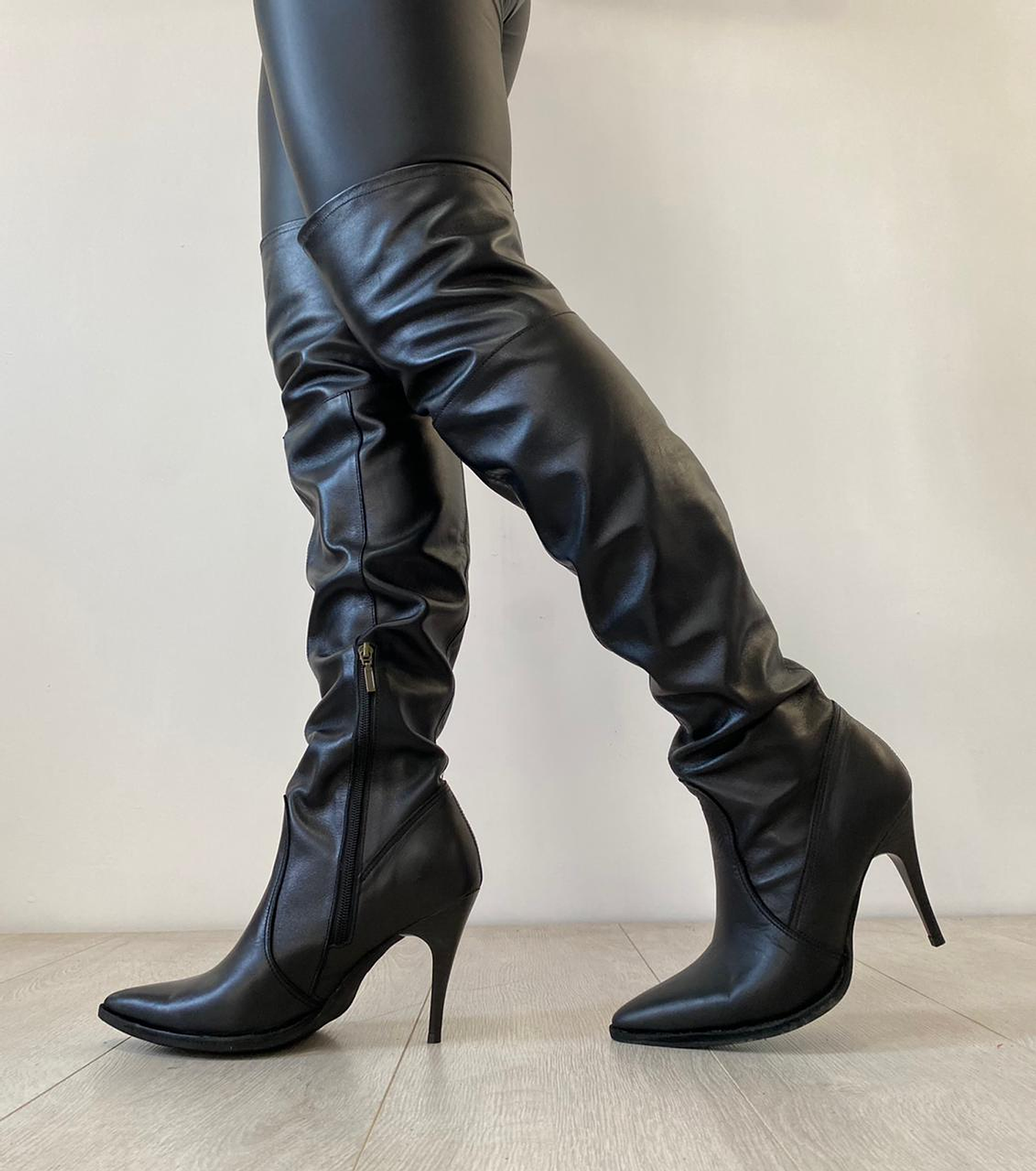 Bucaneras Los Ángeles Negra  2