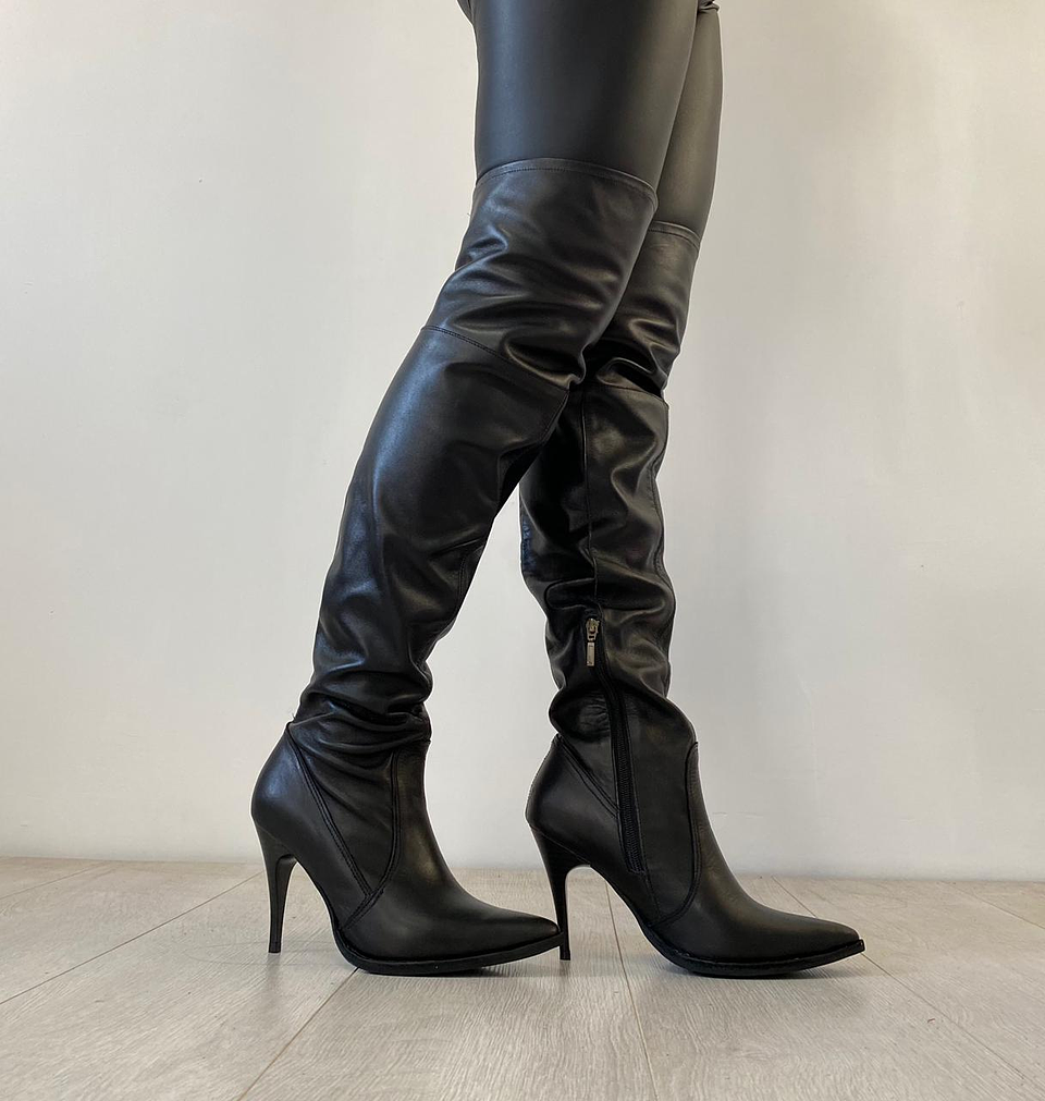 Bucaneras Los Ángeles Negra  3