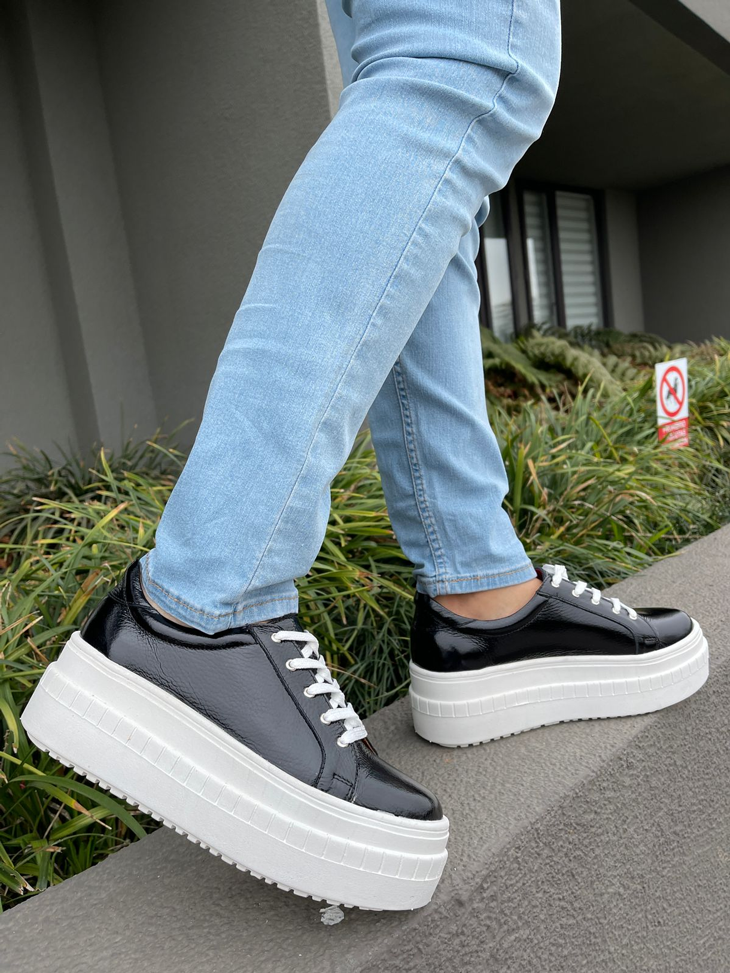 Miami Richato Negro 1