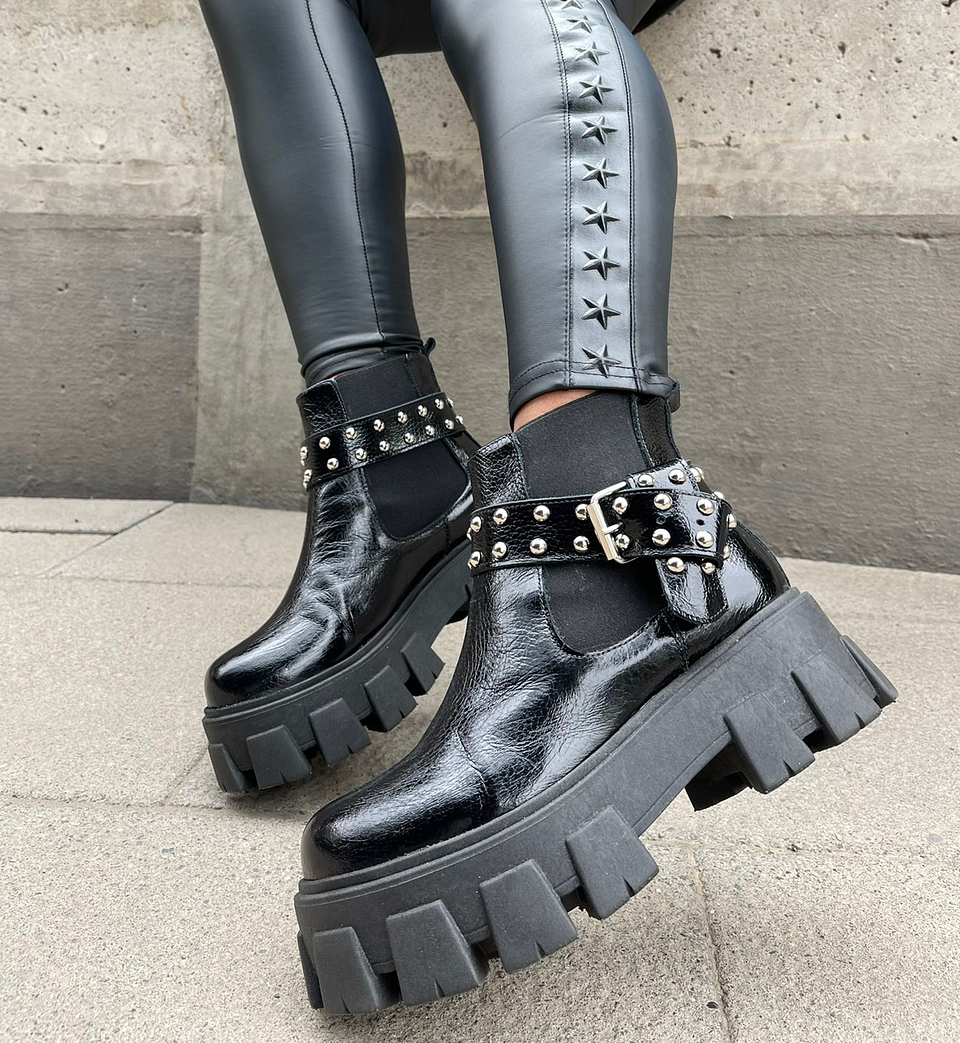 Botin Amanda Richato Negro 7