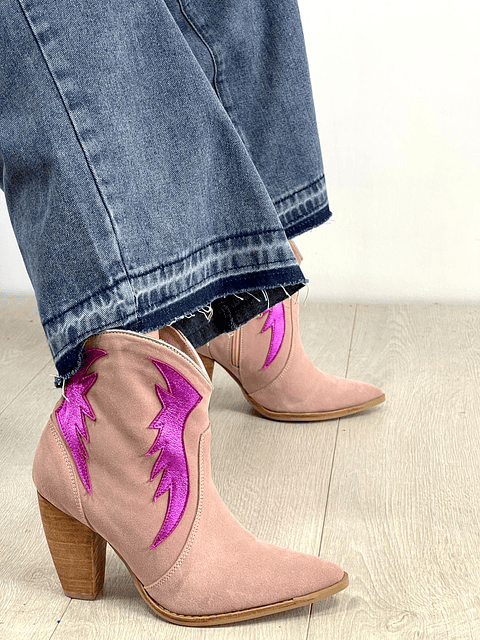 Paula Reno Rosado Alas Fucsia Metalizado
