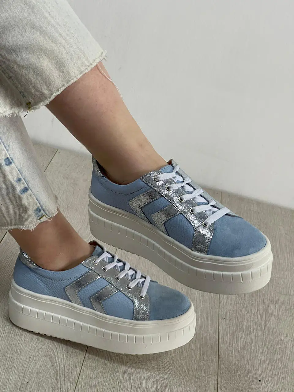 Rafaella Reno y Croco Celeste Con Plata 2