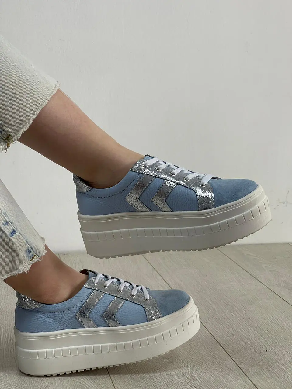 Rafaella Reno y Croco Celeste Con Plata 3