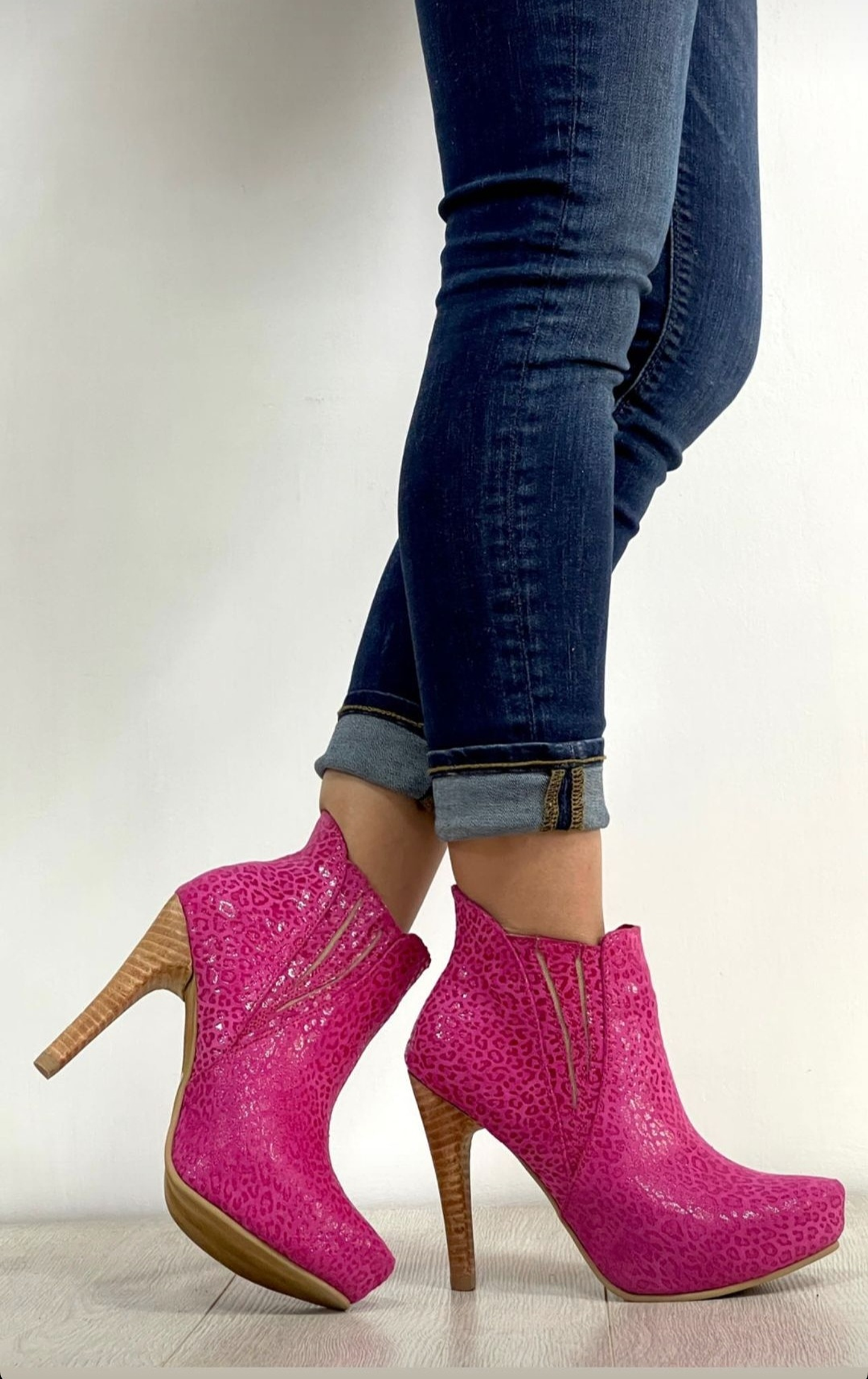 Antonia Chita Fucsia 1