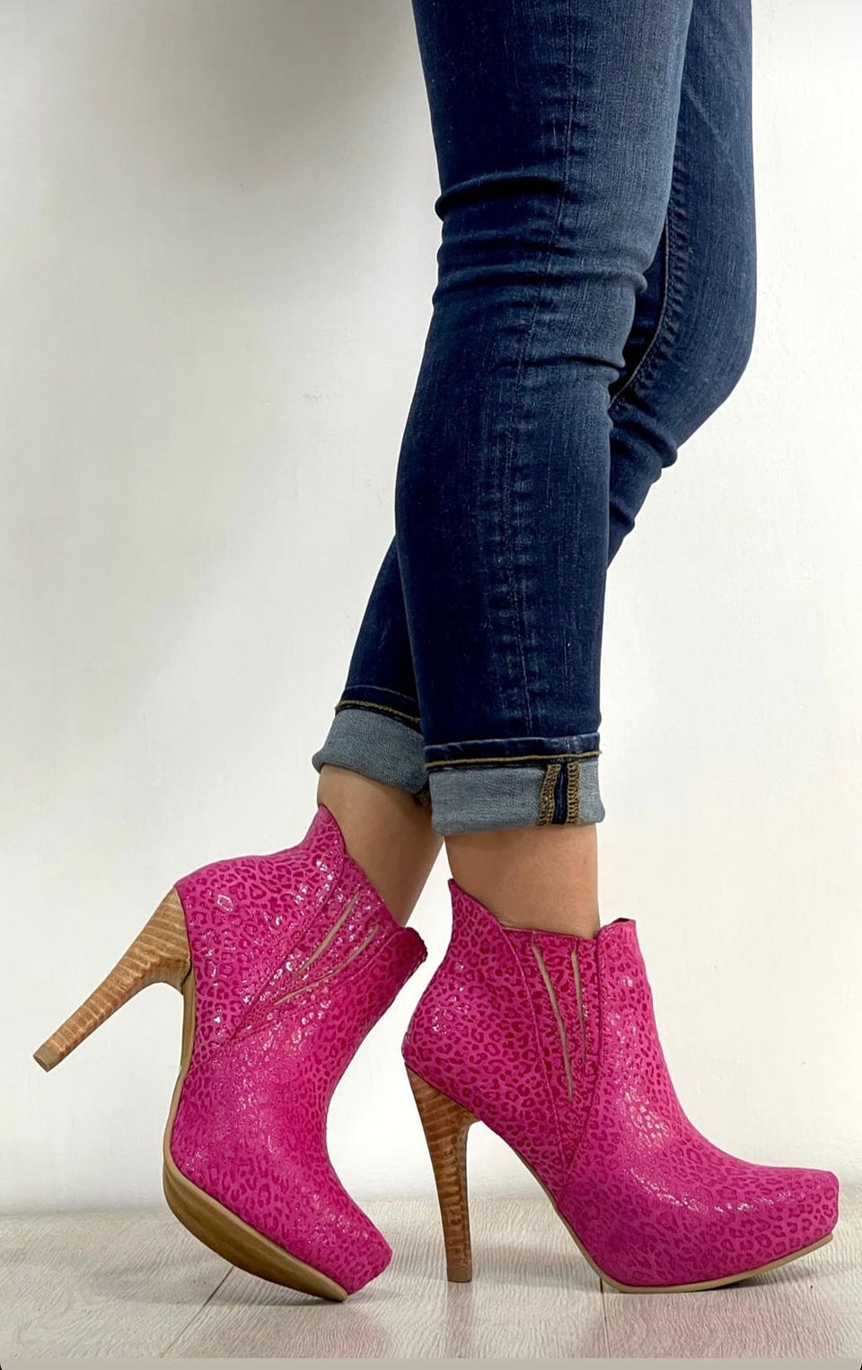 Antonia Chita Fucsia 1