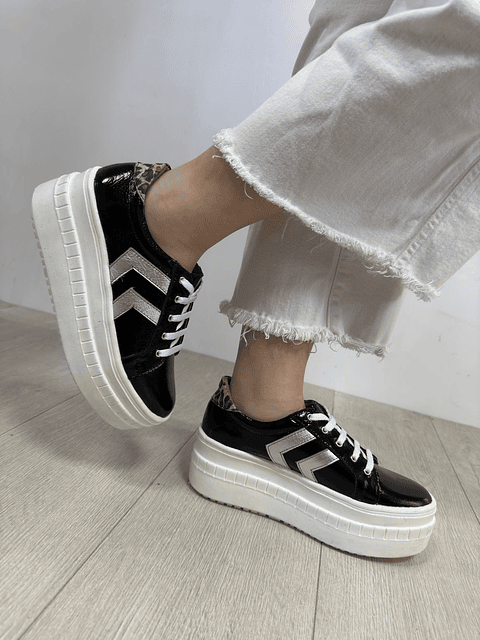 Rafaella Charol Negro Lineas Plata