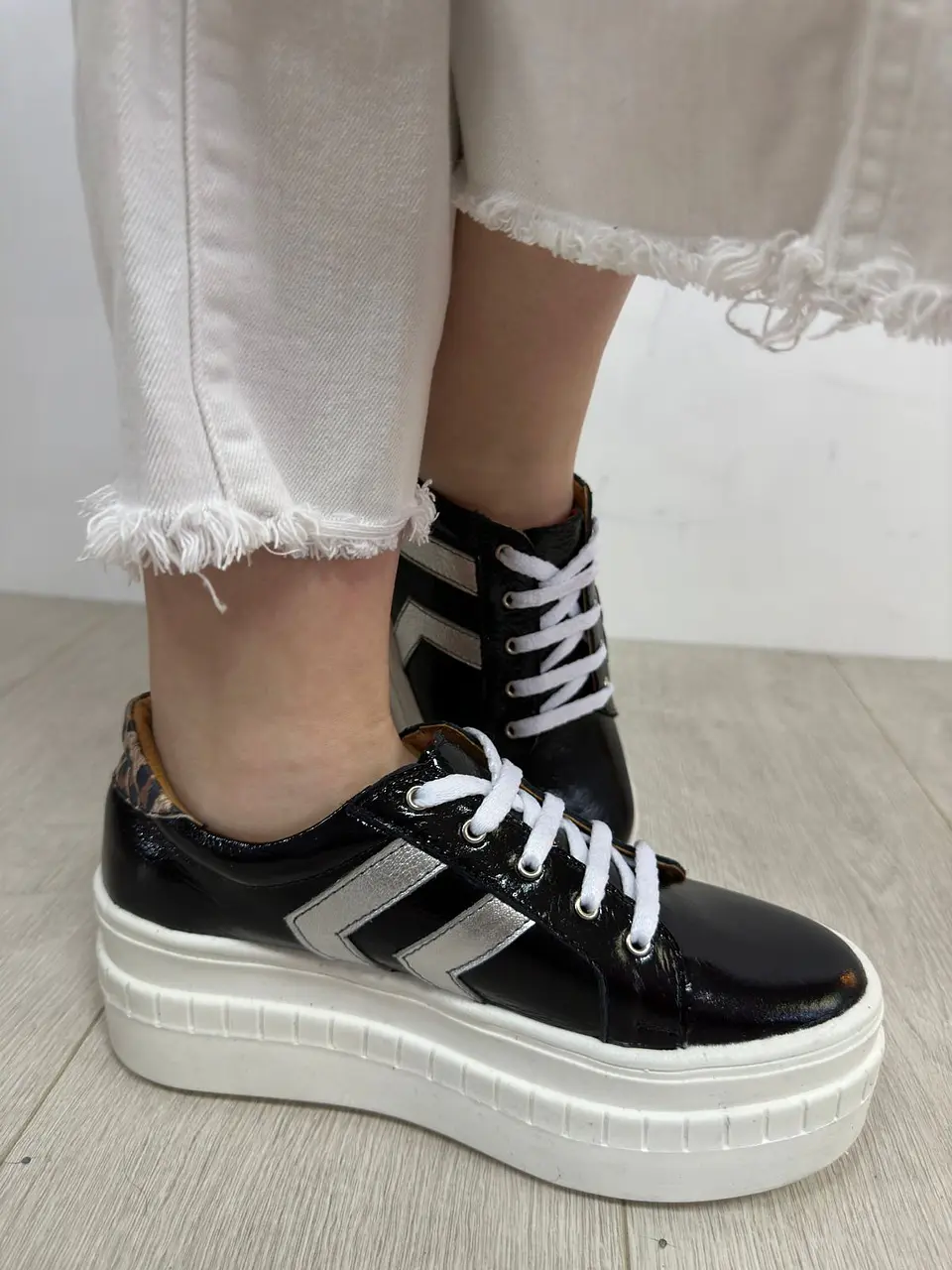 Rafaella Charol Negro Lineas Plata 4